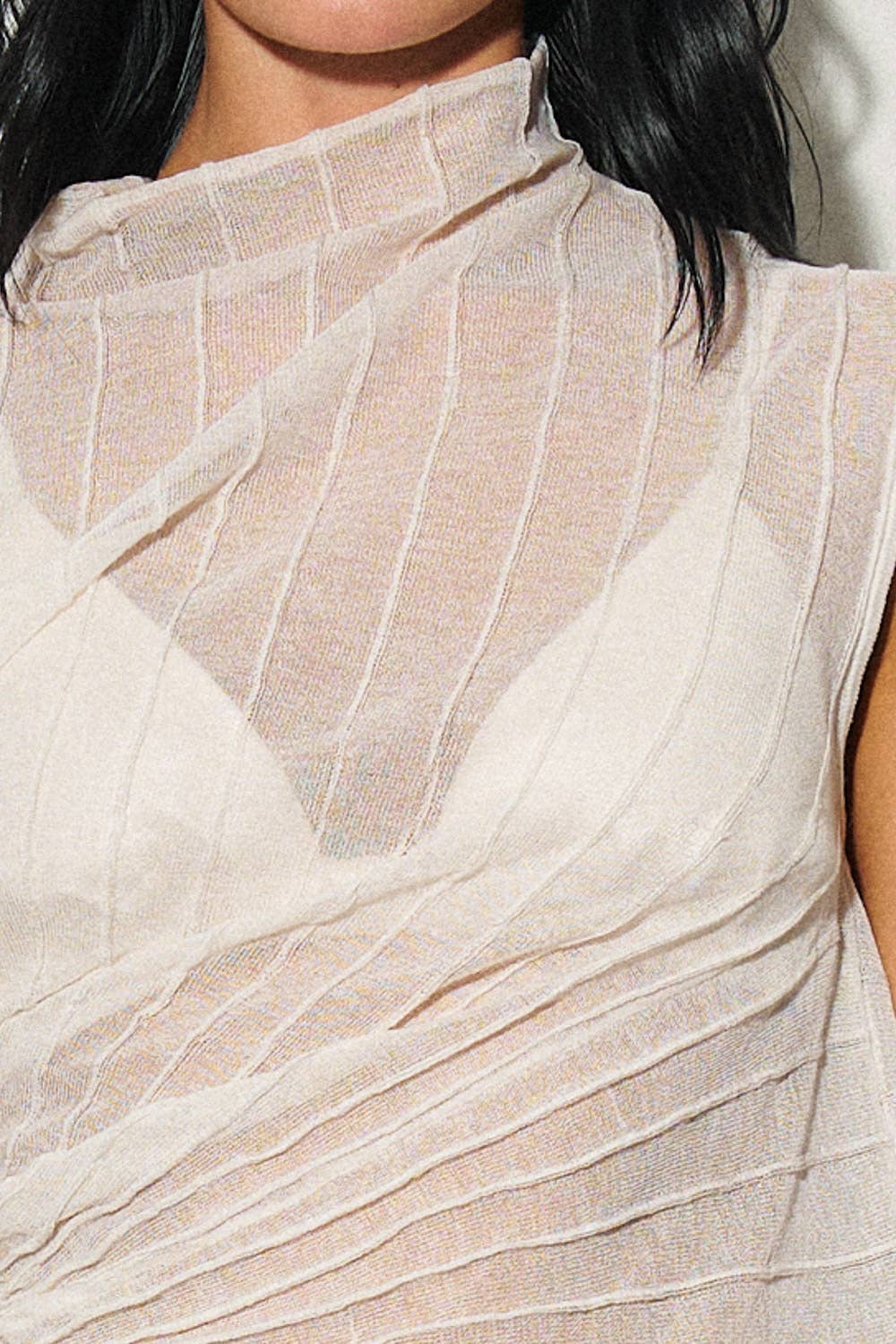 The Ivory Asymmetry Top